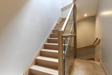 2 bed house, Howard Gardens, Adamstown, Cardiff, CF240EF - Image 13